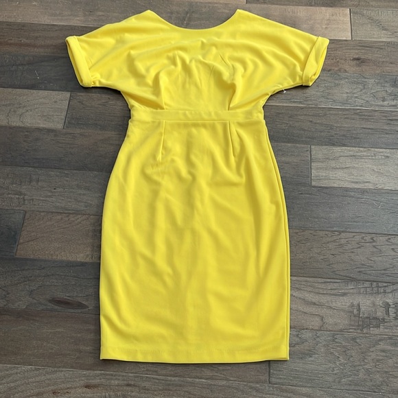 NWOT! Alexia Admor Jacqueline Rolled-Cuff Sheath Dress, Size M - Picture 2 of 4